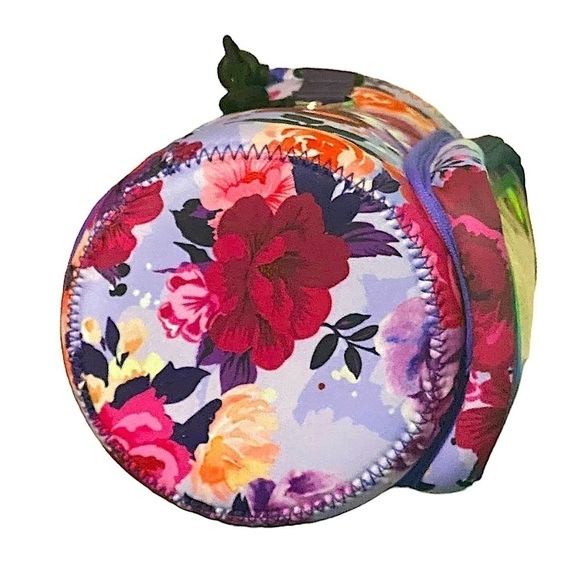 Motivational Water Bottle Zip Phone Holder, key holder Neoprene Wrap  Handle NWT - Picture 4 of 8